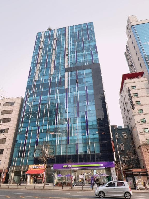 Whouse-Sinchon
