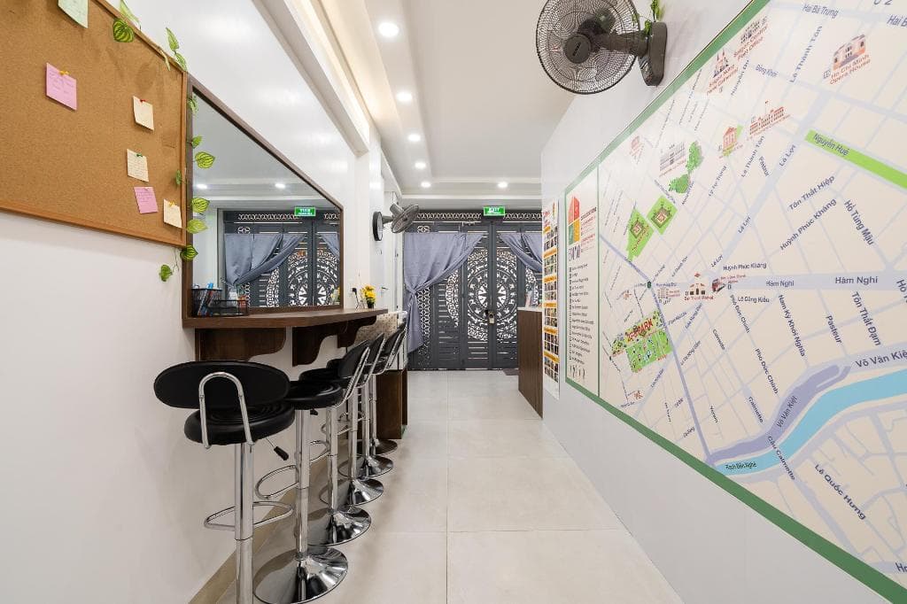 Ekomo Home 95 - Metro Ben Thanh