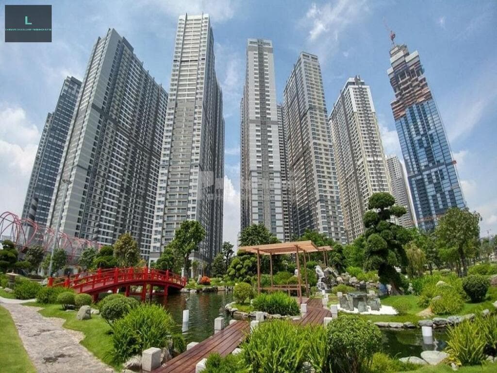 Landmark Grand Luxury Residence Suites
