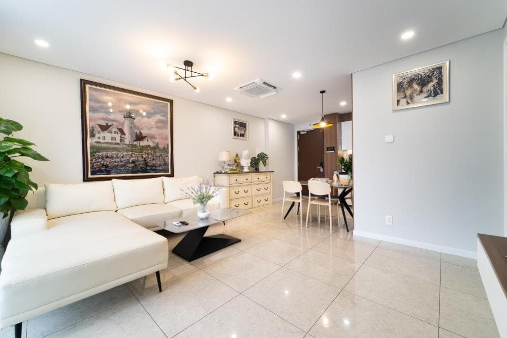 The Silver Vinh Hoi Apartment