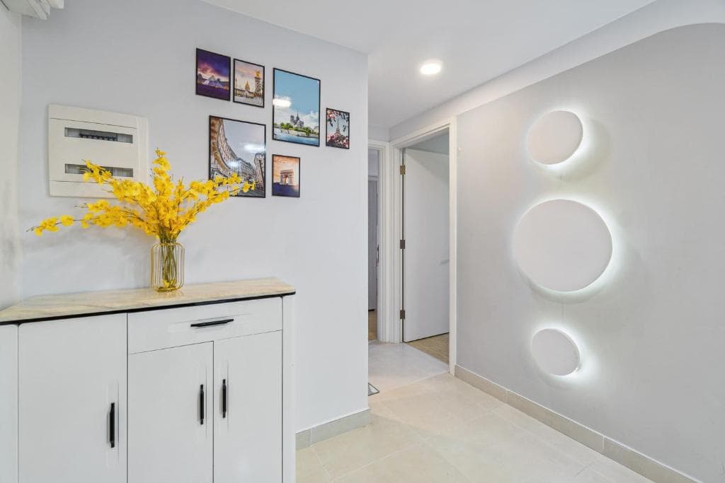 Cozy 2 bedrooms condo in T1 Masteri