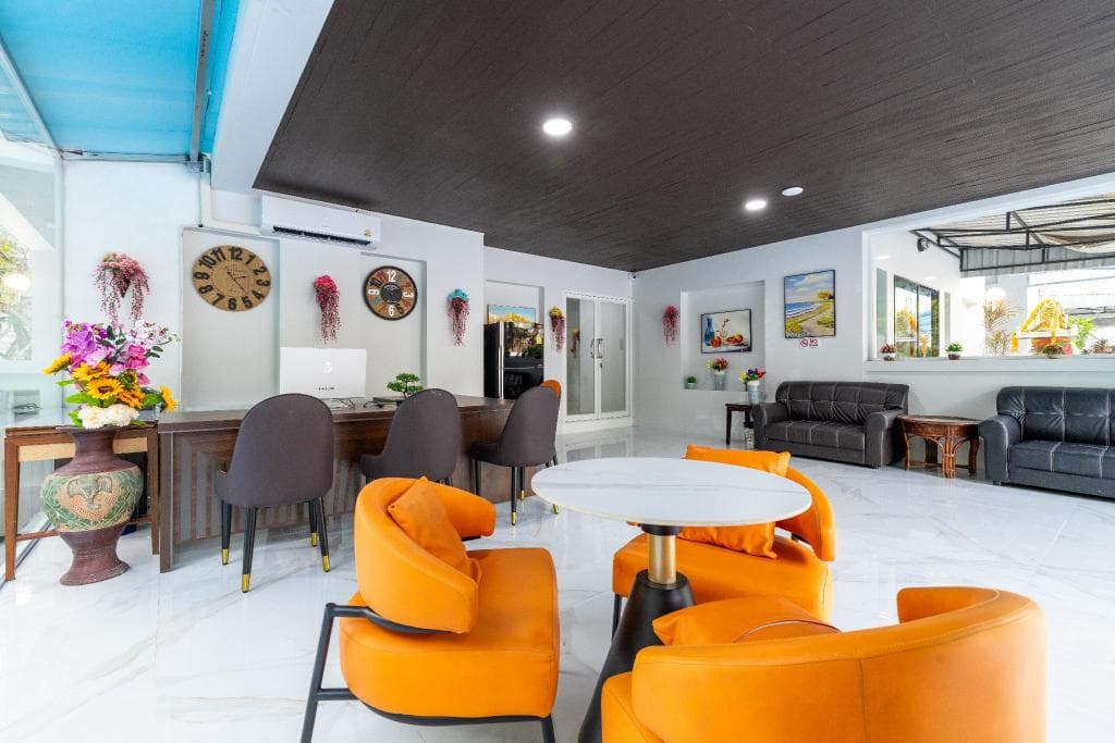 Phuket Leisure Time Hotel