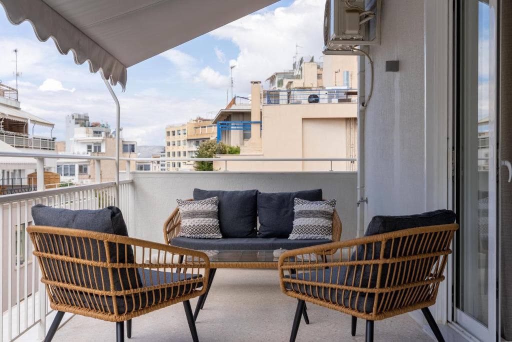 Athens at a Glance - Luxury Apartments