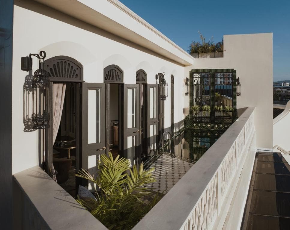 Hotel Verdigris