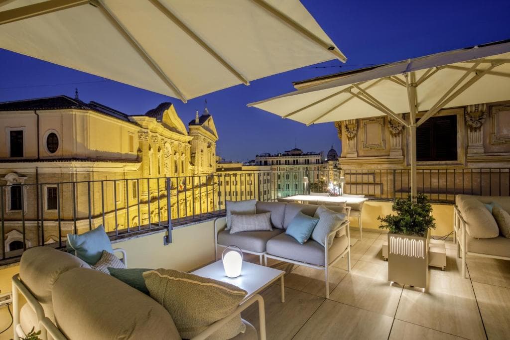 Navona Sky Palace