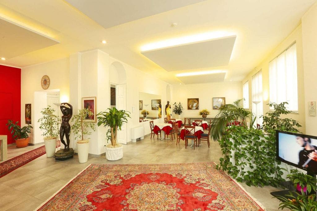 Hotel La Nuova Rotaia