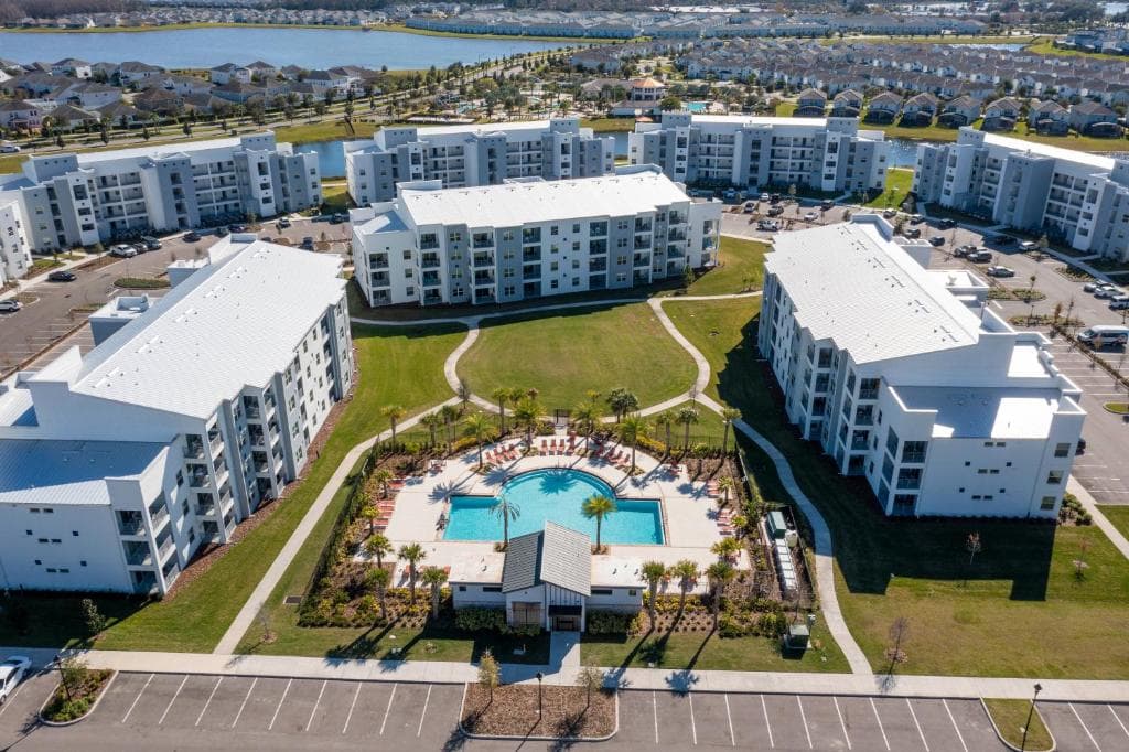Storey Lake condos by Une Homes