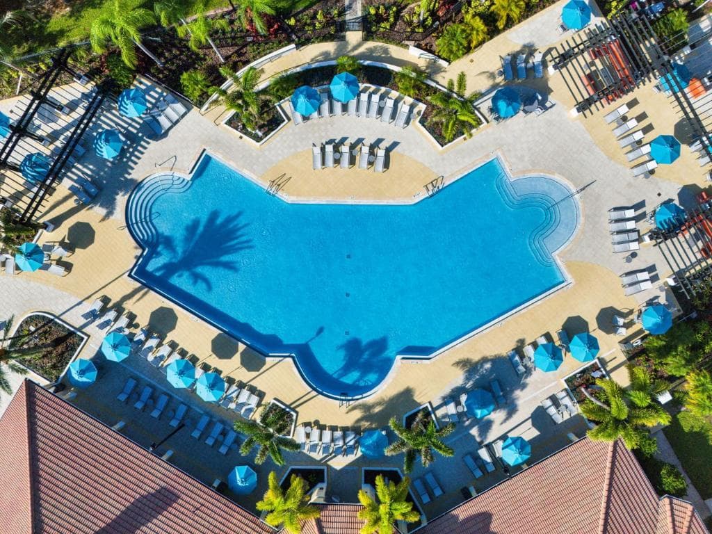 VistaCay Balcony near Pool Convention Ctr iDrive