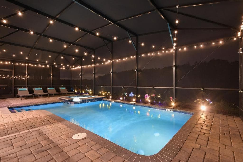 5 Star Exceptional Luxury Villa at Storey Lake mins to Disney