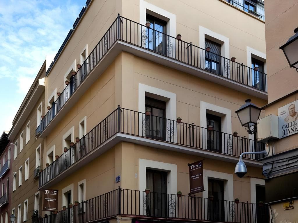 Hostal THC Tirso de Molina