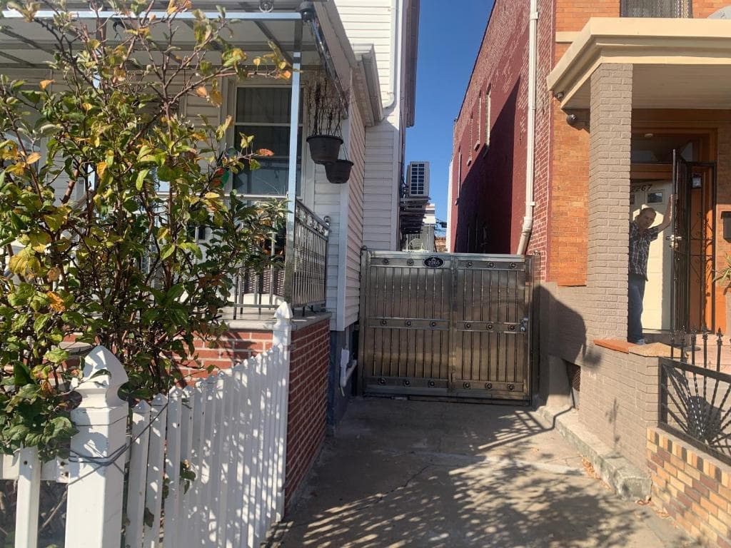 2265 Bruckner Blvd Apartments