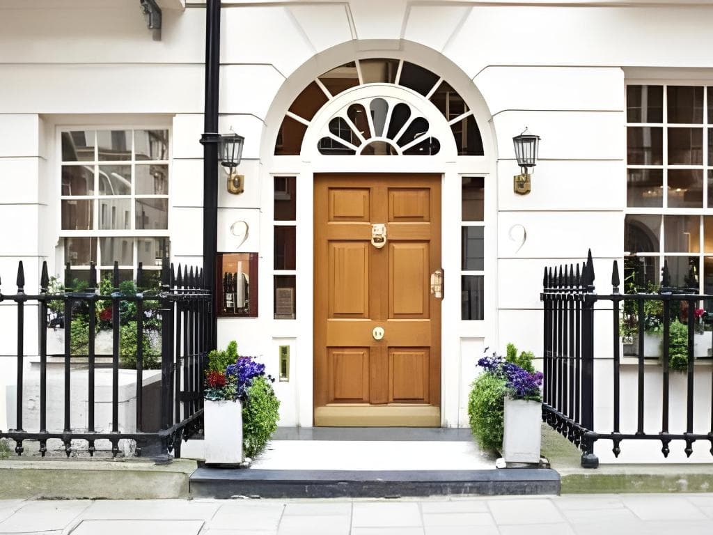 9 Hertford Street