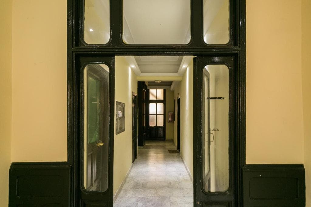 Hostal Adis