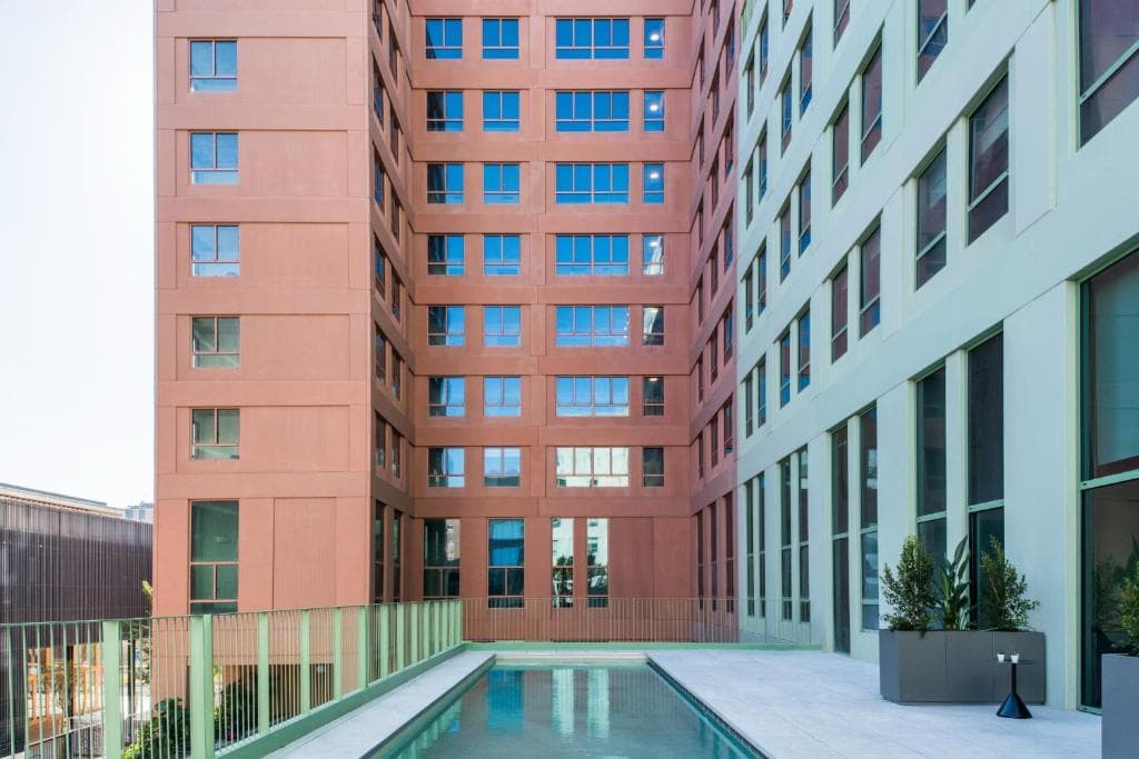 aparto Cristobal de Moura Hall of residence - ONLY FOR STUDENTS IN BARCELONA