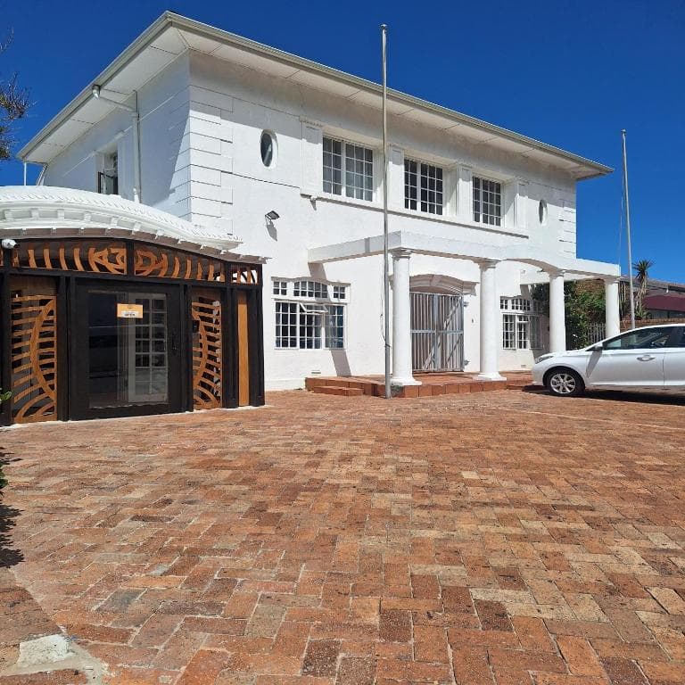 BIM Backpackers In Muizenberg
