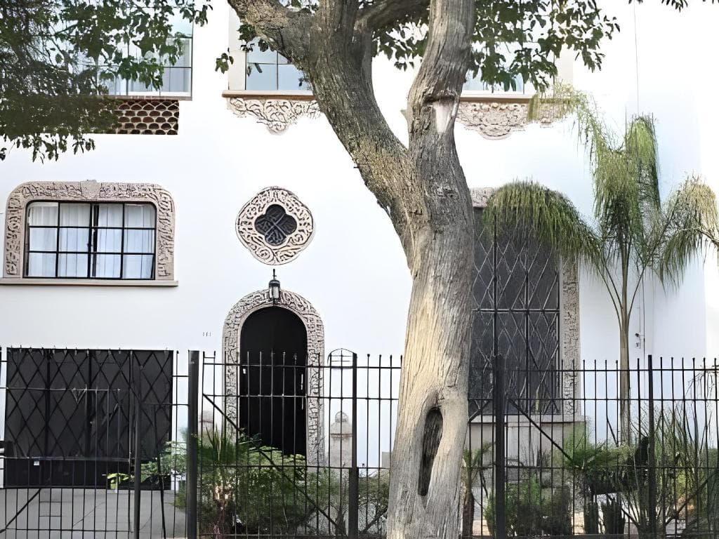 Casa Comtesse