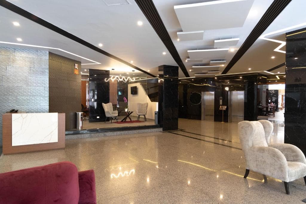 Hotel Abastos Plaza