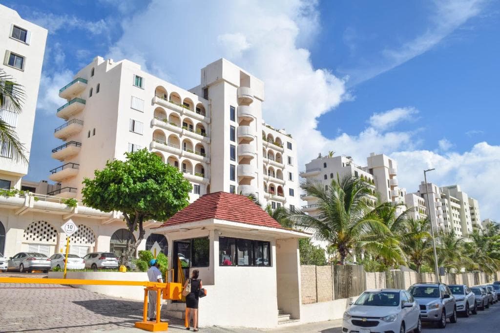 Walk to Beach Prime Location Villas Marlin #32