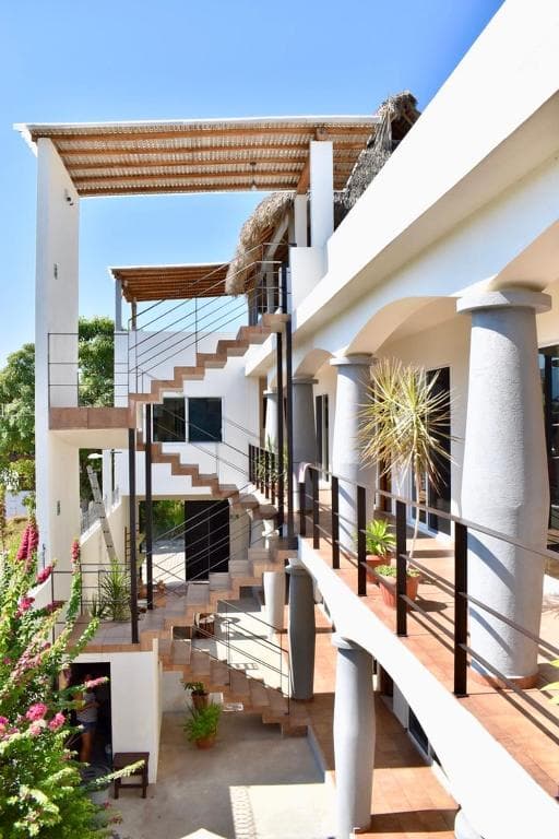 Carri Surf Studio