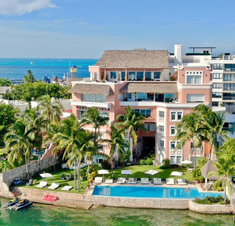 Casa Tortugas Boutique Hotel