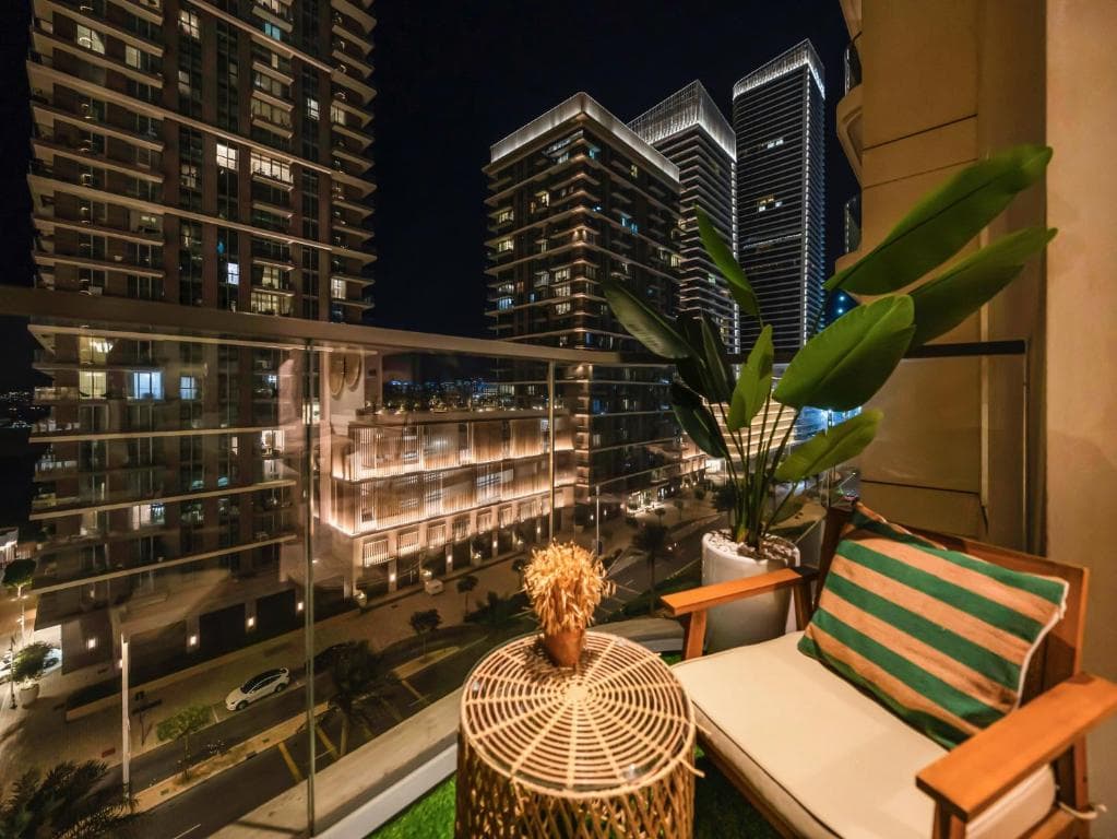 Cozy One Bedroom on the Beach in Dubai Harbour - Prestige Retreats