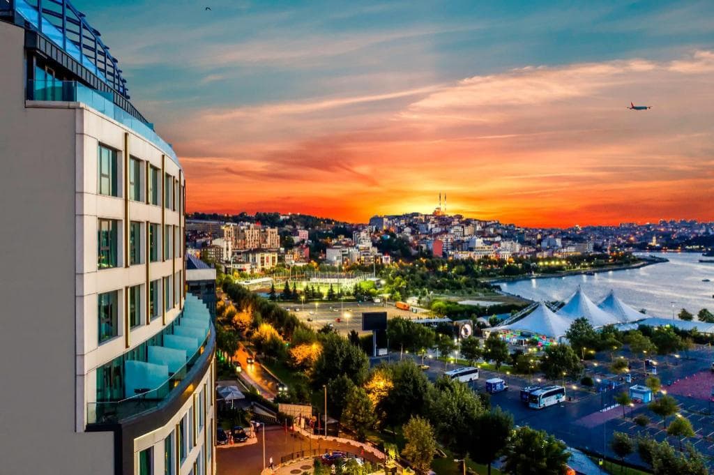 Arise Hotel Golden Horn