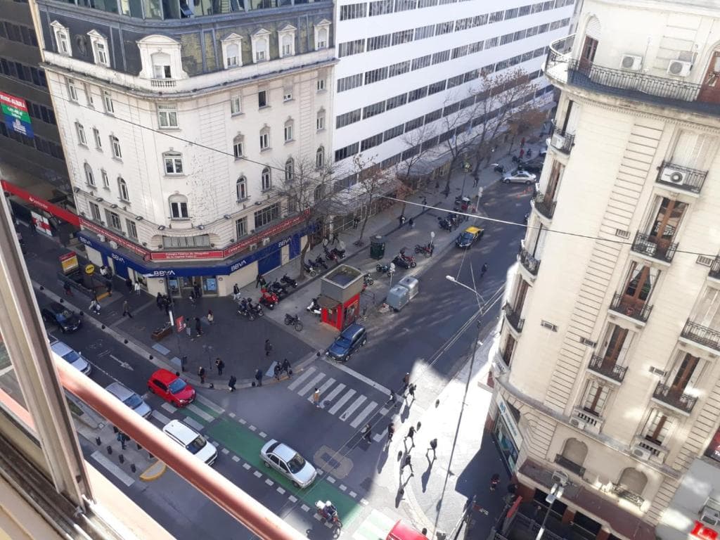 Vista panoramica de la avenida Corrientes