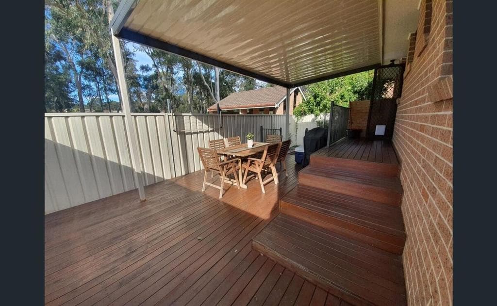 Peaceful 2BR Villa Shops & Parks Ingleburn