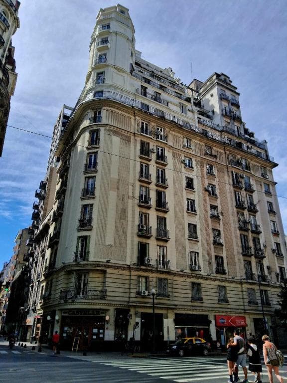 Torre Esmeralda 740