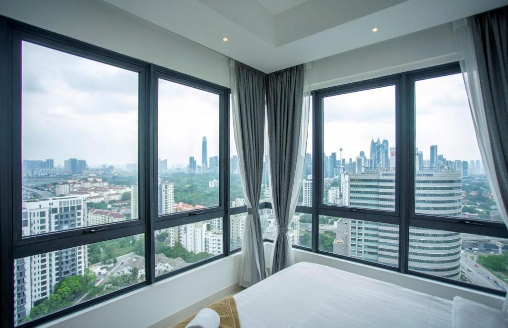 NOVO Ampang Stylish Studio & 1BR with Infinity Pool near KLCC & Gleneagles