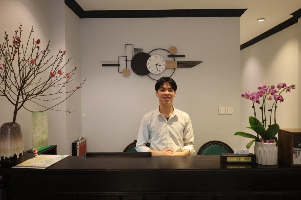 Maya Central Hotel & Spa