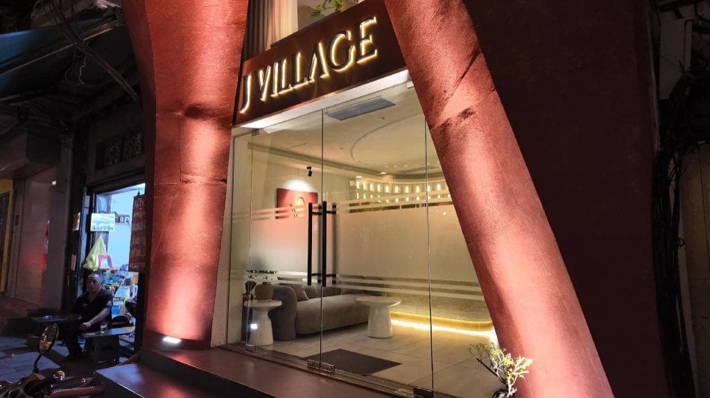 J Village Hotel - Triệu Việt Vương