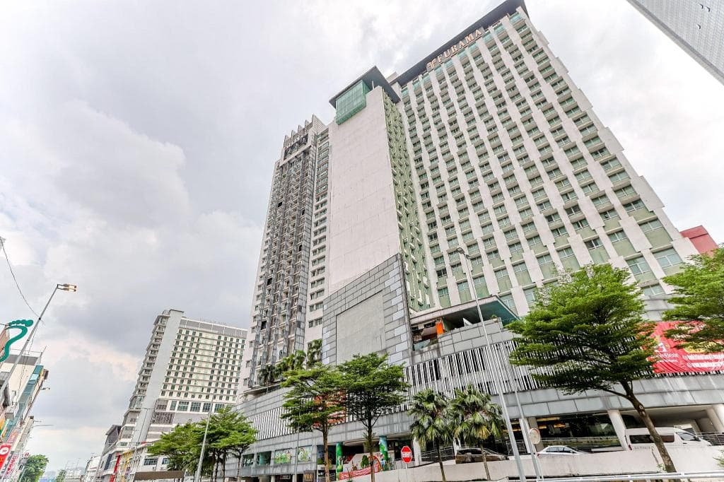 Cozy unit 2121 near Times Square/Pavilion/Alor Str
