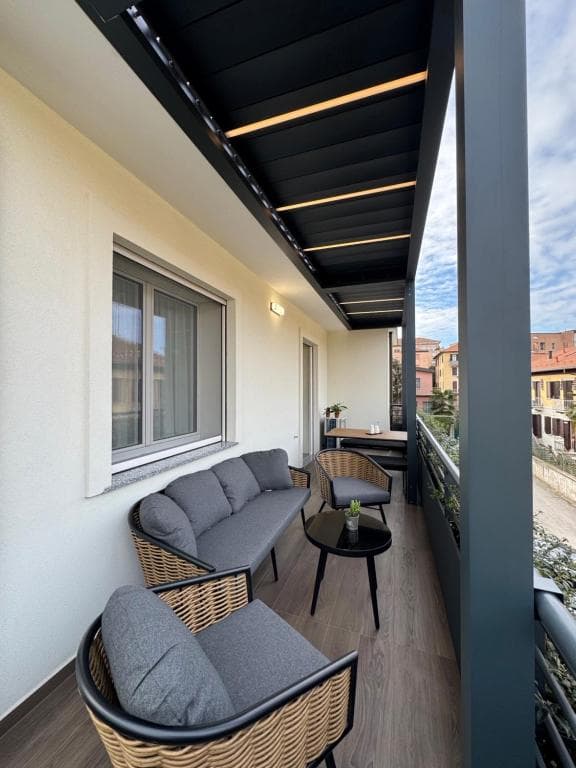 White House Villa con posti auto Milano